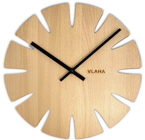 VLAHA Přírodní bukové hodiny vyrobené v Čechách se černými ručkami ⌀32,5cm
