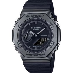 Casio G-Shock GM-2100BB-1AER