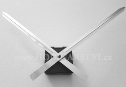 Hodinový strojek  UTS13